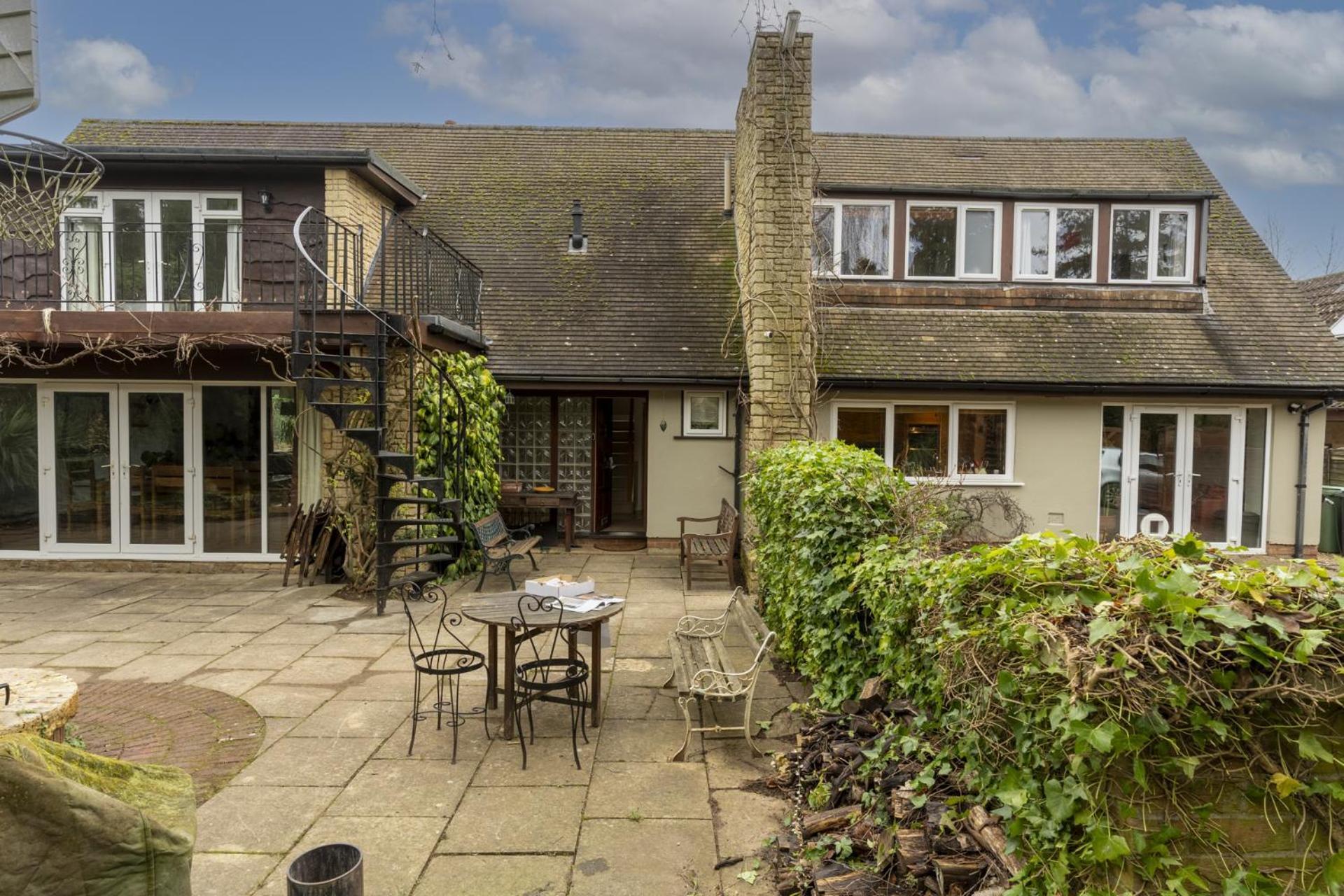Sandford Meadow Guest House Kennington  Экстерьер фото